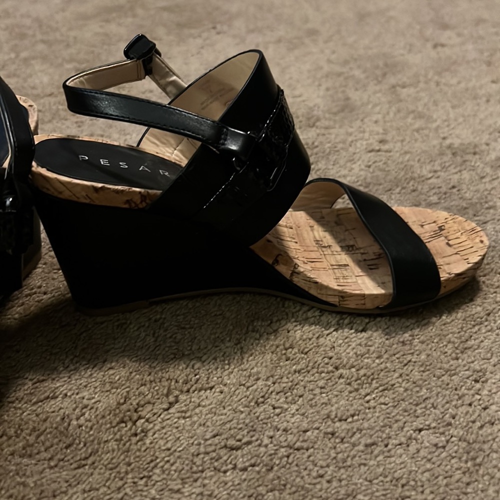 Pesaro wedge sandals size 7.5 - Picture 6 of 9